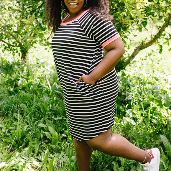 Later Skater T-Shirt Dress with Hot Pink Trim - Picture 9 of 11